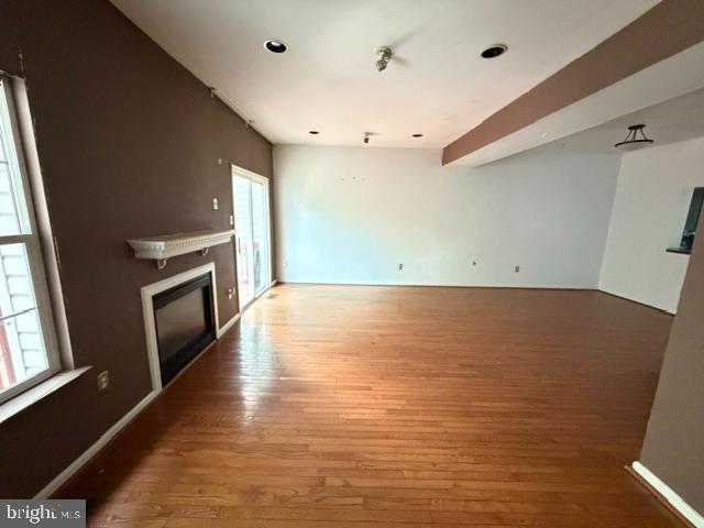 12119 Sutton Ln Property Photo 11