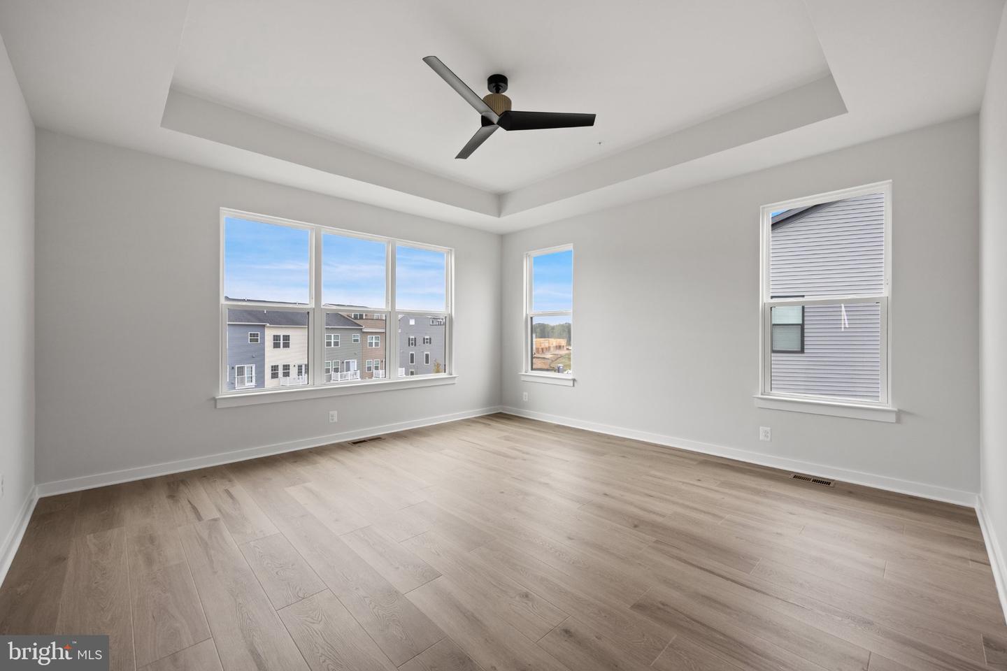 121 Summit Point Blvd #15-j Property Photo 18