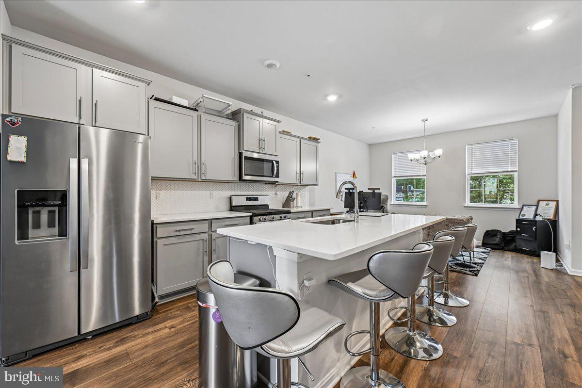 6619 Darter Way Property Photo 10