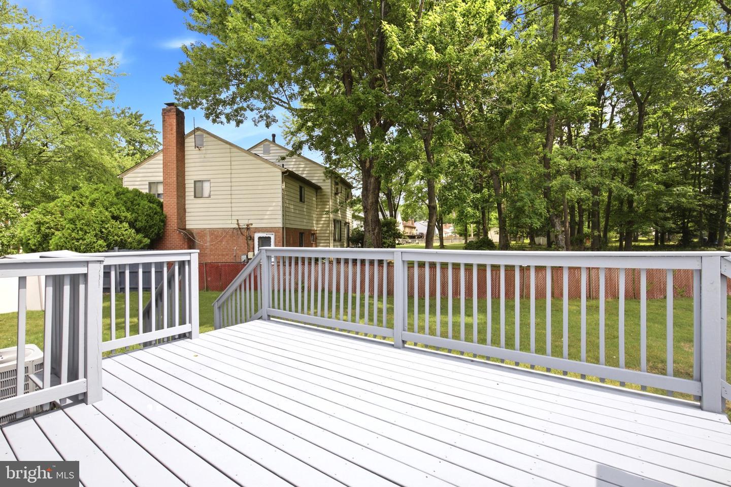 408 E Tantallon Dr Property Photo 31