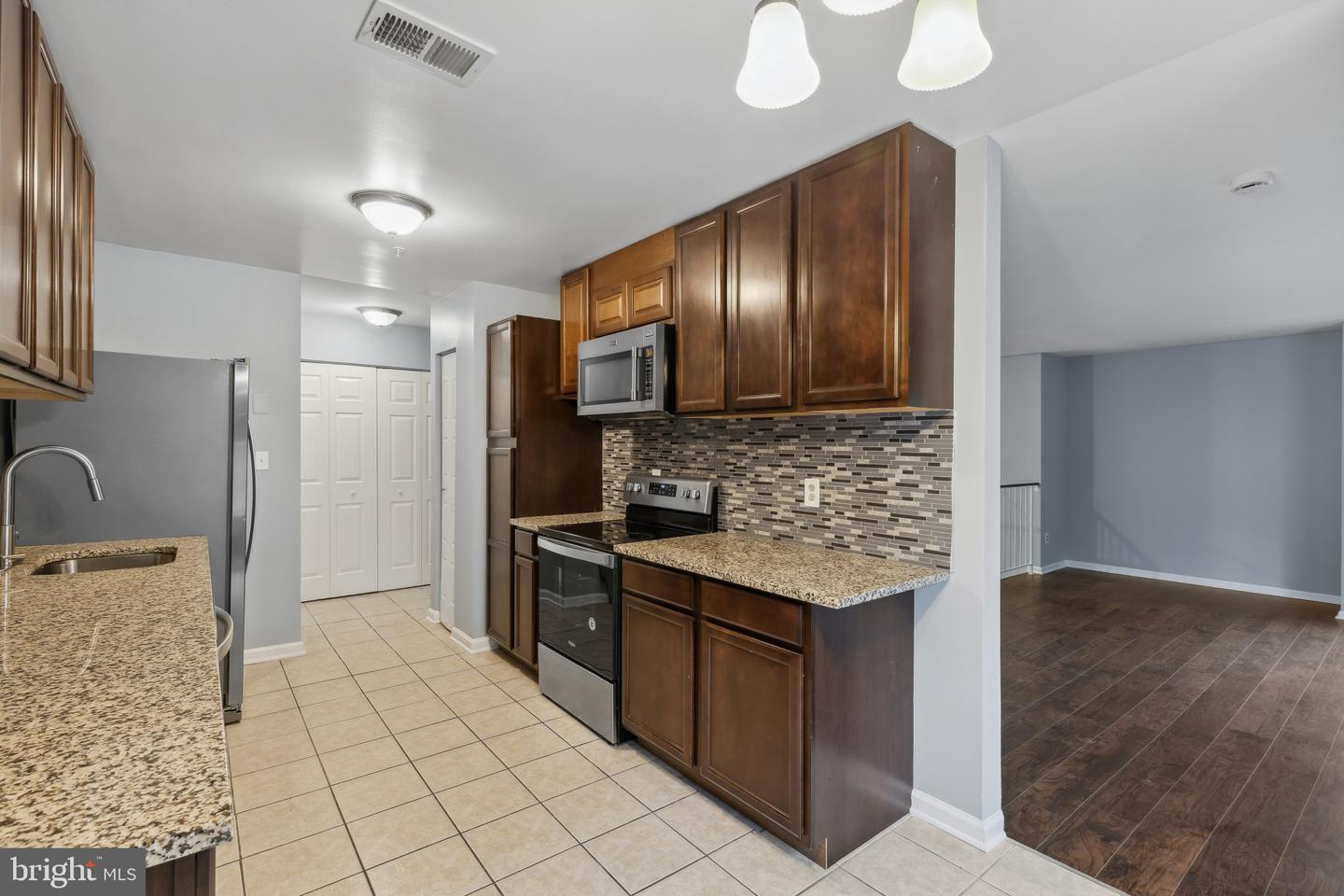 4843 Brookstone Ter #21 Property Photo 10