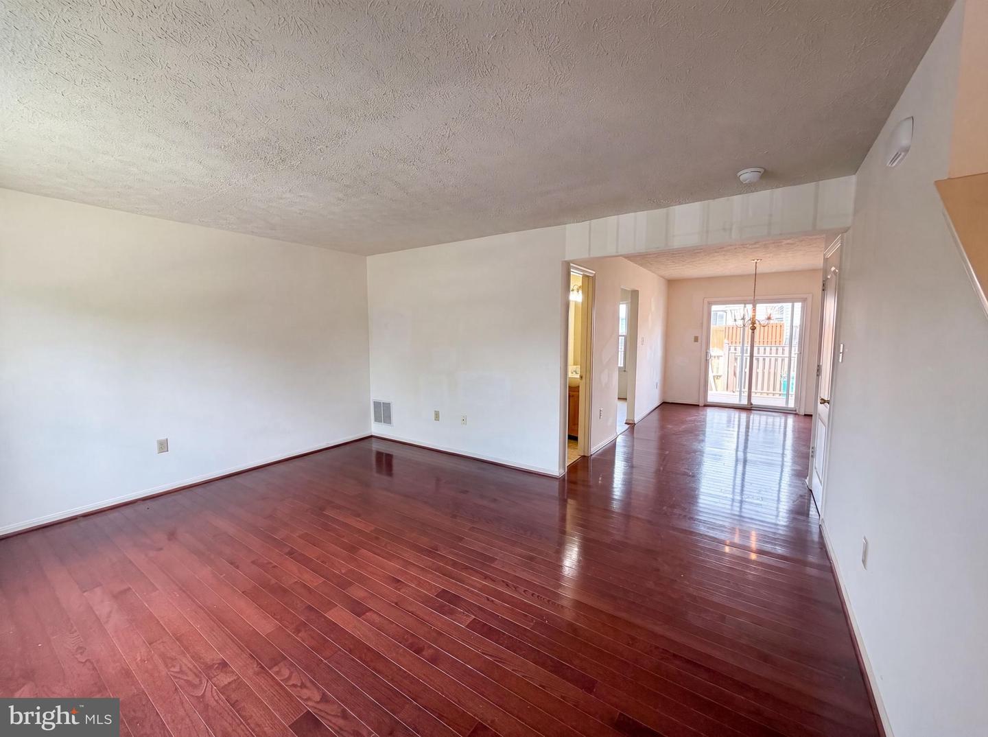 2726 Crestwick Pl Property Photo 7