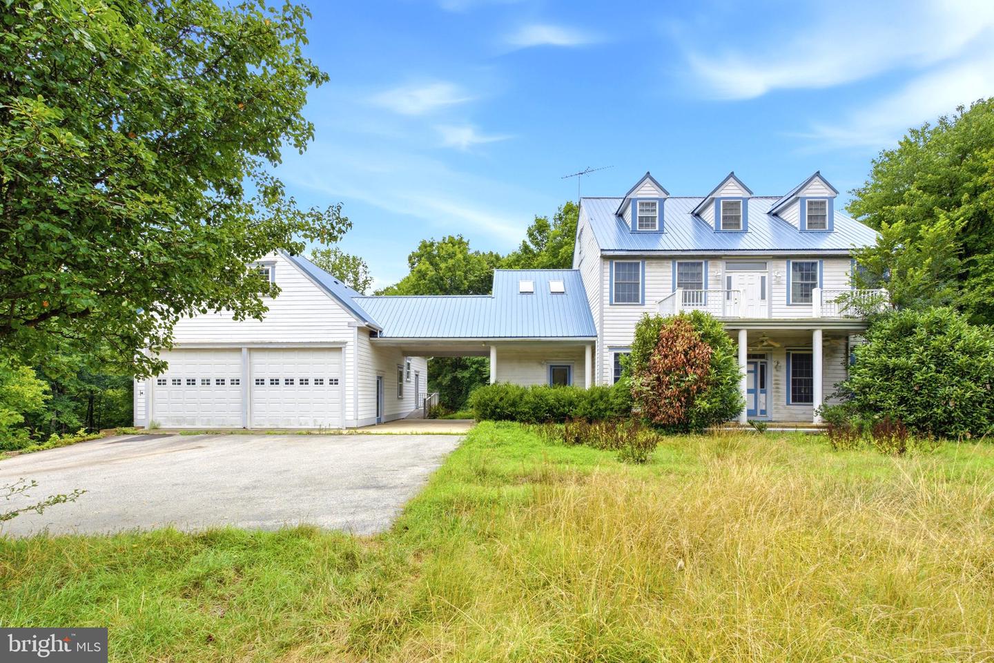 23410 Neck Rd Property Photo 1