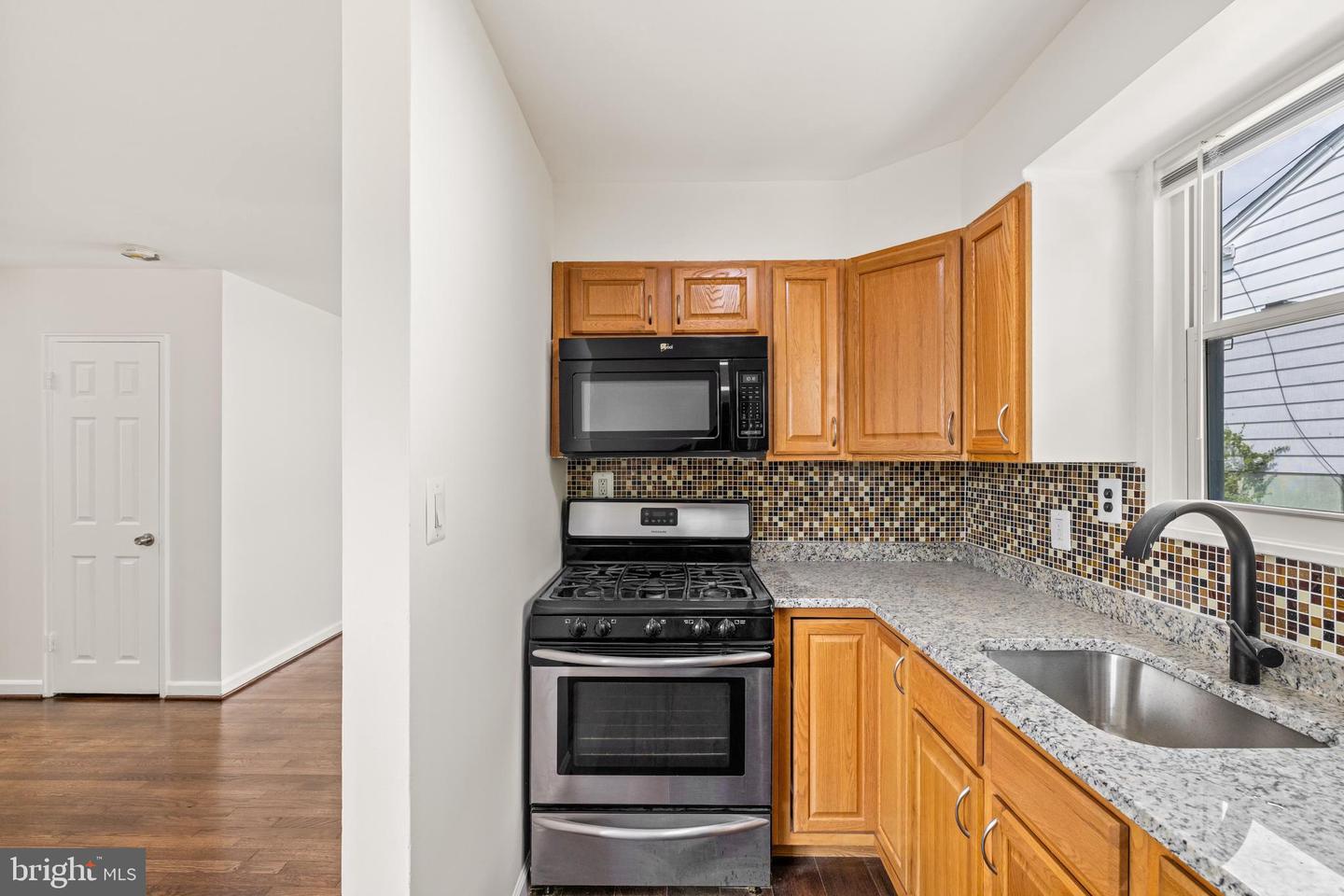 5405 Morton Pl Property Photo 11
