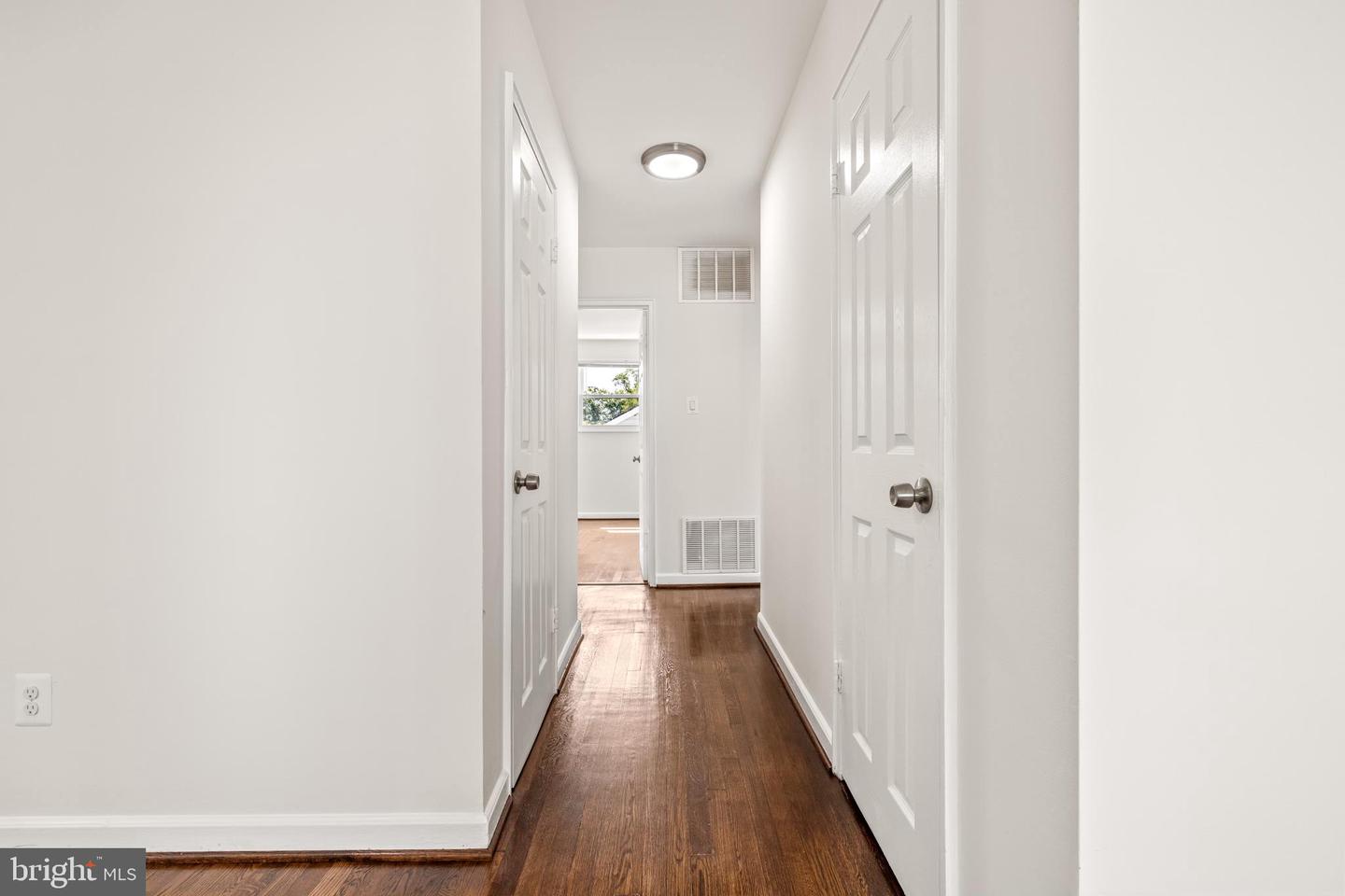 5405 Morton Pl Property Photo 12