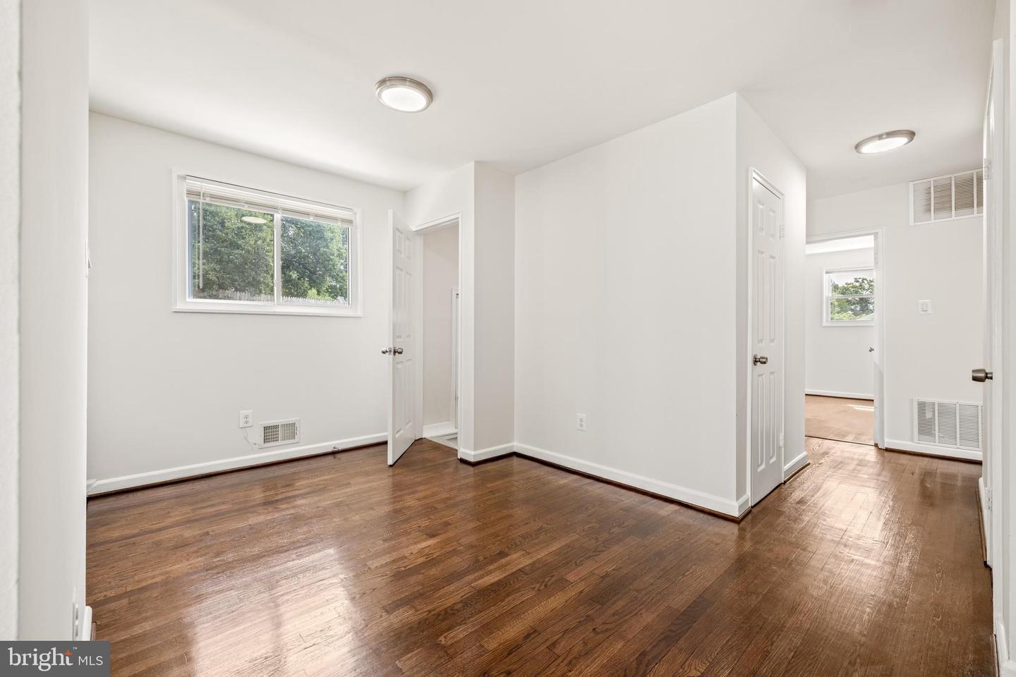 5405 Morton Pl Property Photo 22