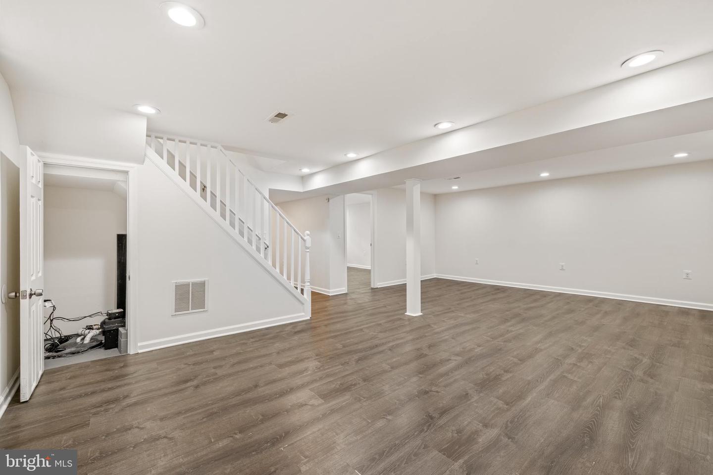 5405 Morton Pl Property Photo 32