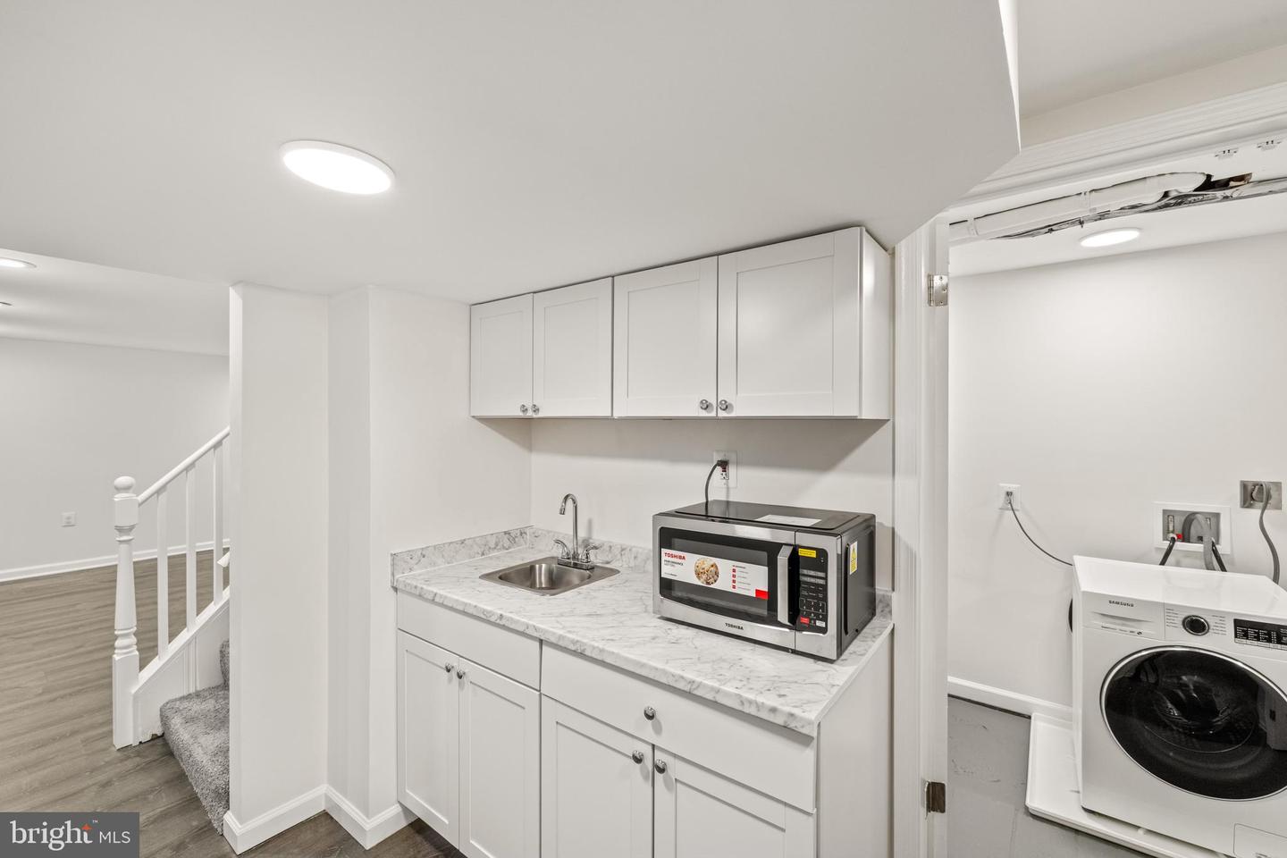 5405 Morton Pl Property Photo 34