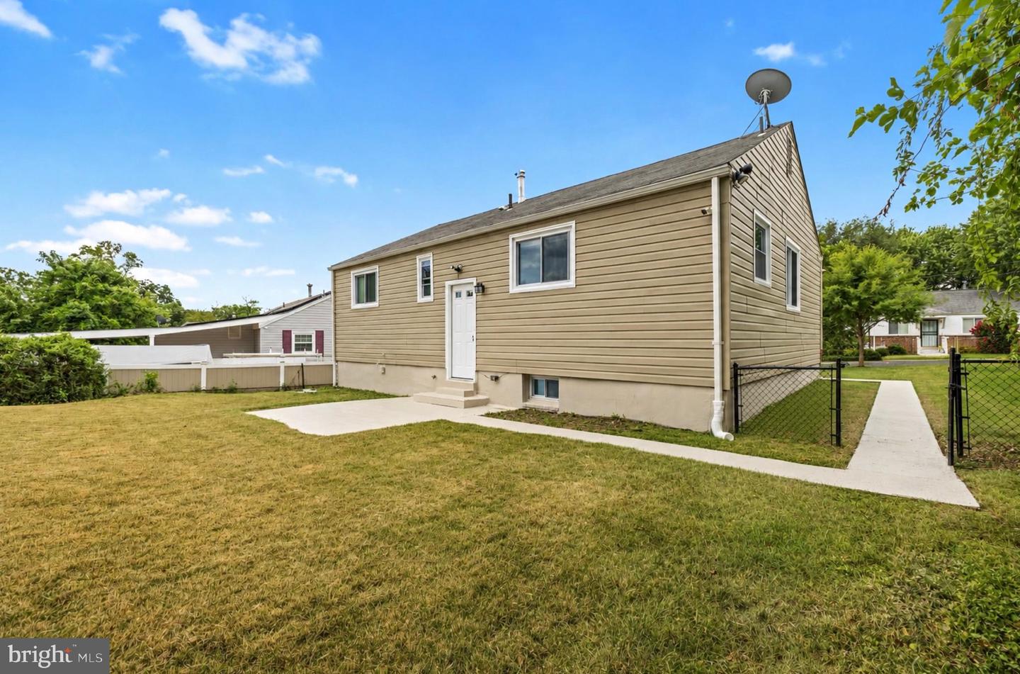 5405 Morton Pl Property Photo 44