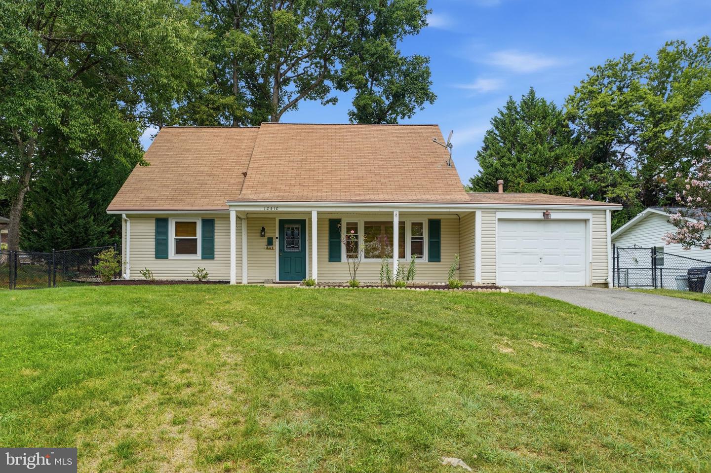 12410 ROCKLEDGE DR Property Photo 1