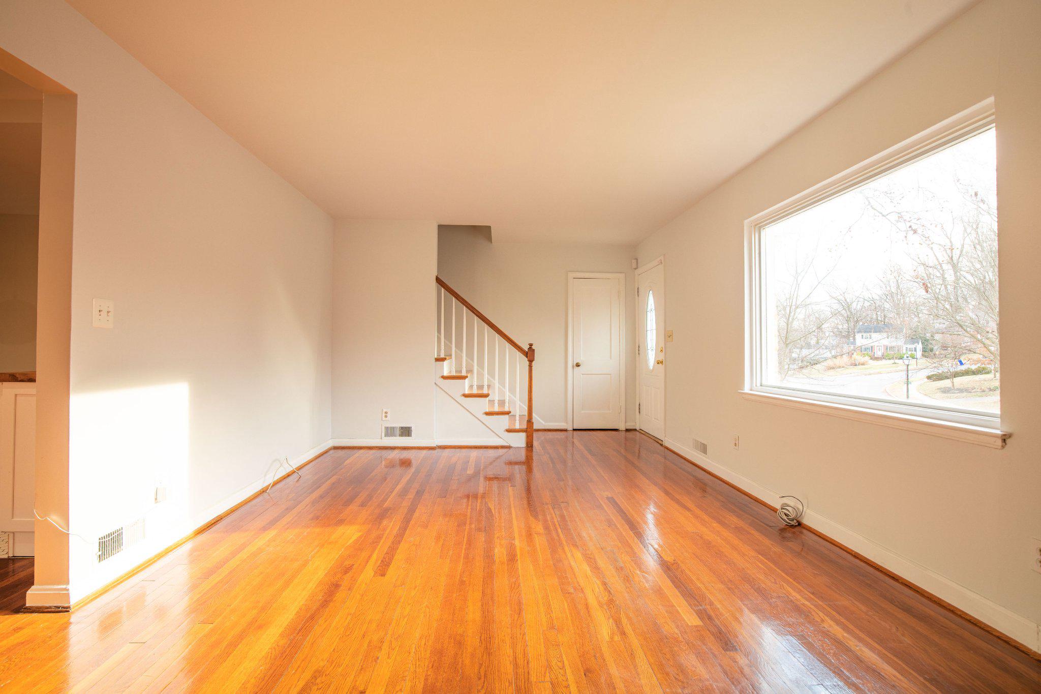 5810 Greenleaf Rd Property Photo 12