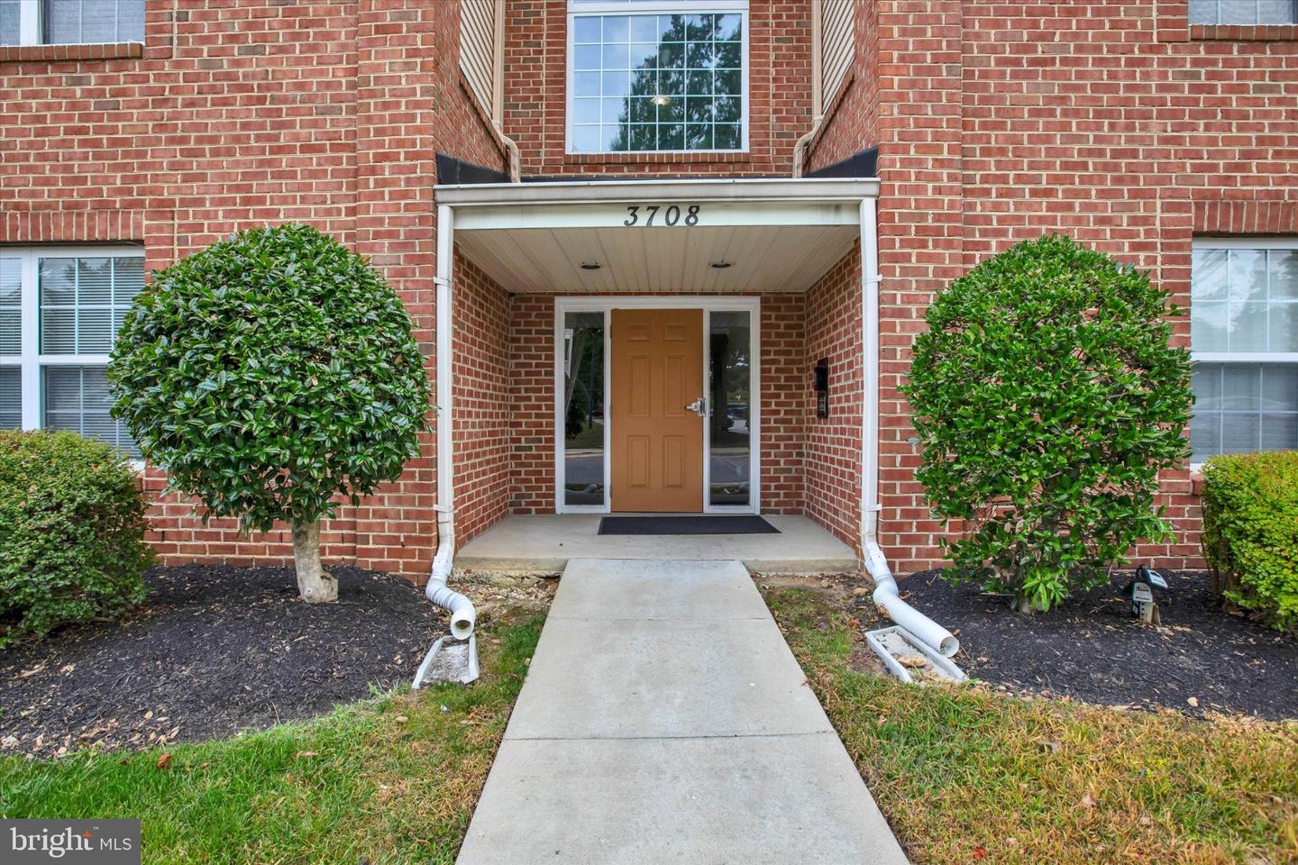 3708 Excalibur Ct #201 Property Photo 2