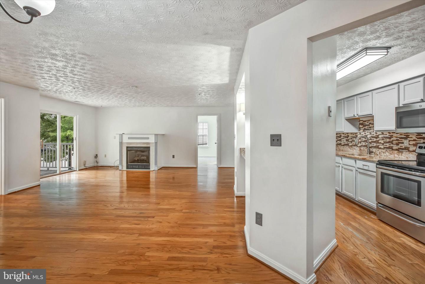 3708 Excalibur Ct #201 Property Photo 6