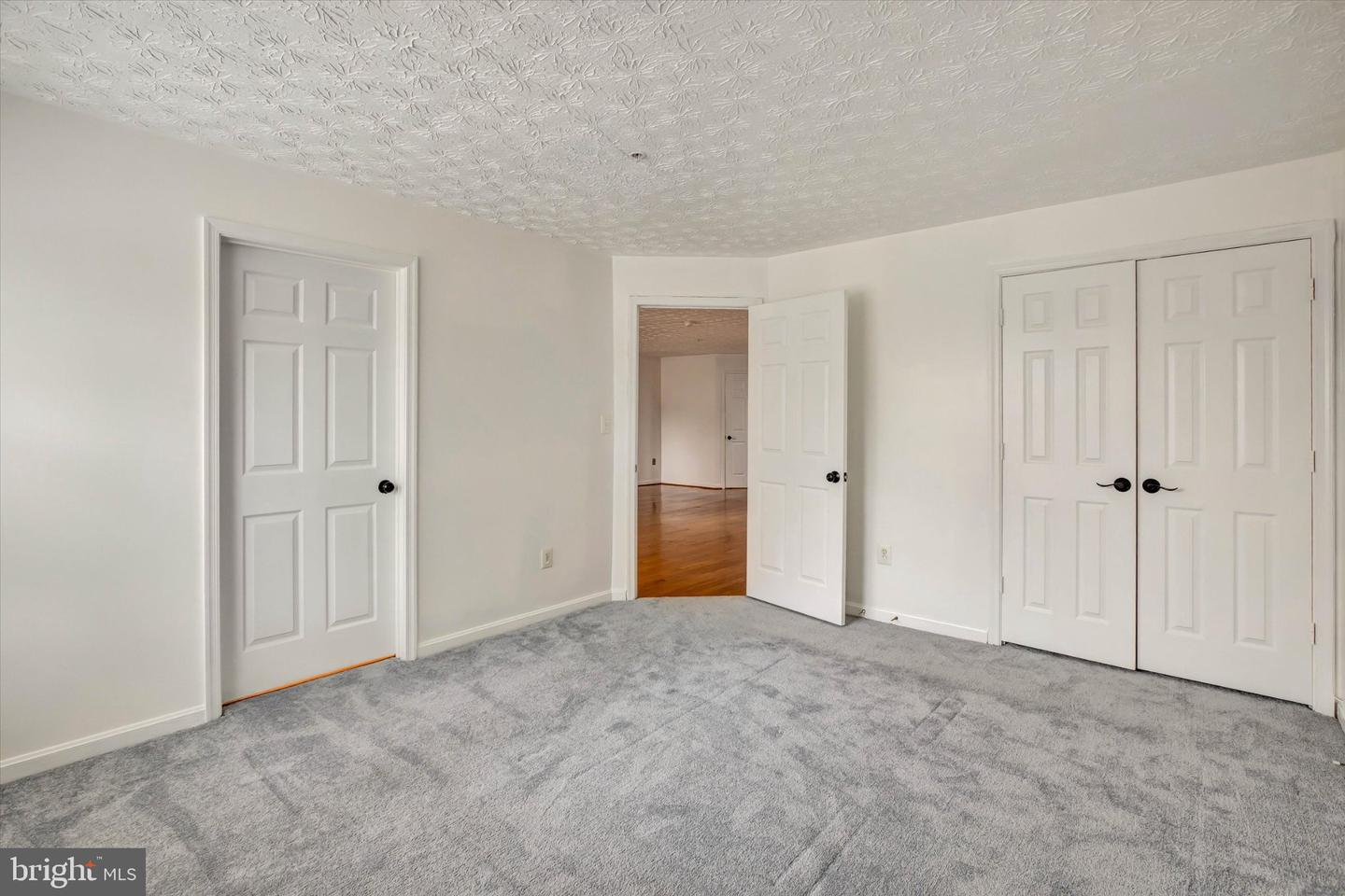 3708 Excalibur Ct #201 Property Photo 17