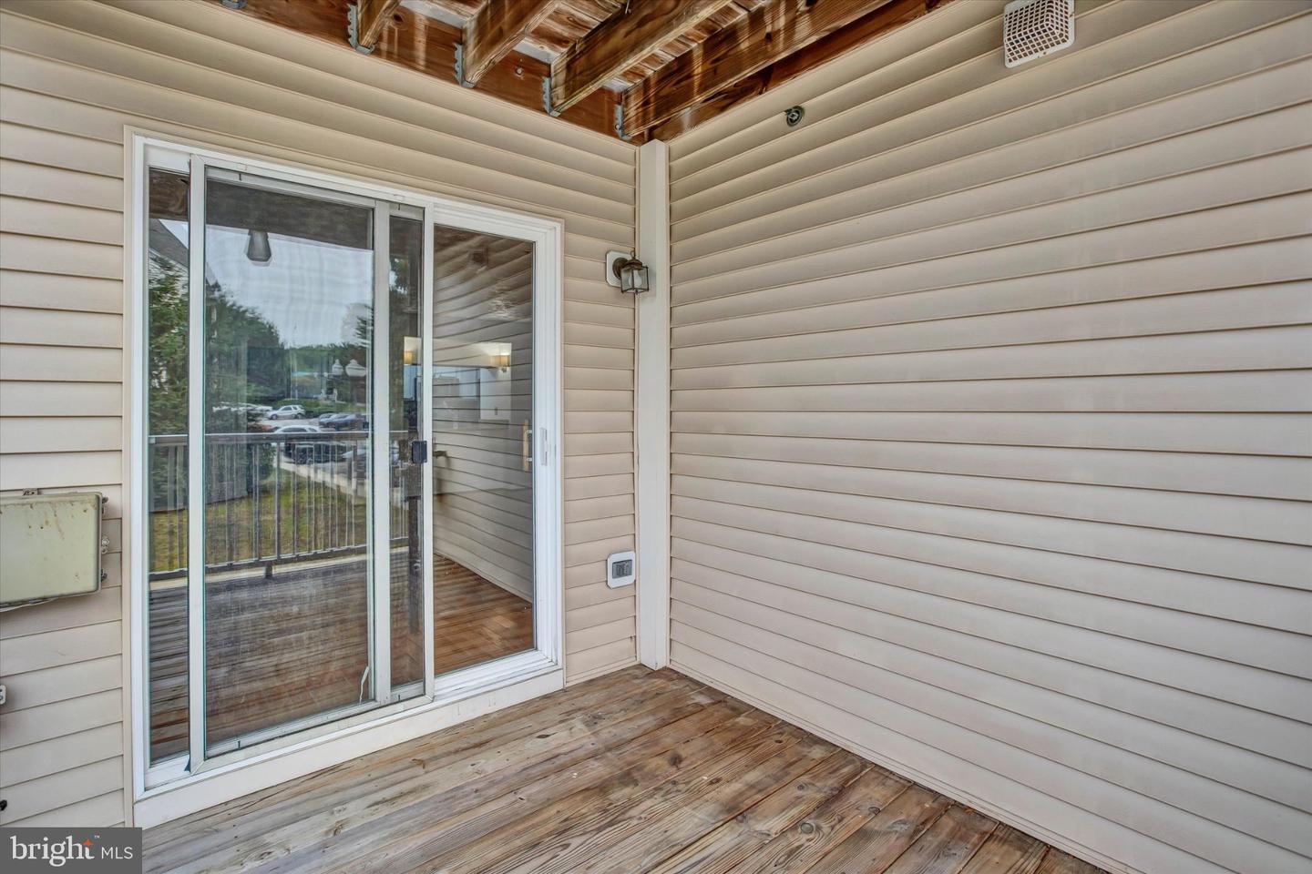 3708 Excalibur Ct #201 Property Photo 23