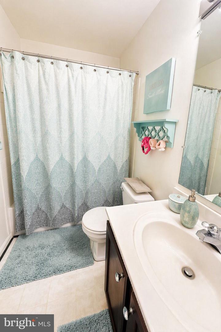 10502 Glen Manor Dr Property Photo 12