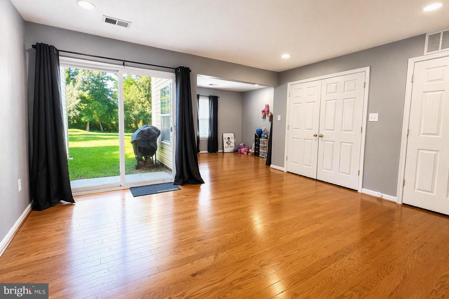 10502 Glen Manor Dr Property Photo 14