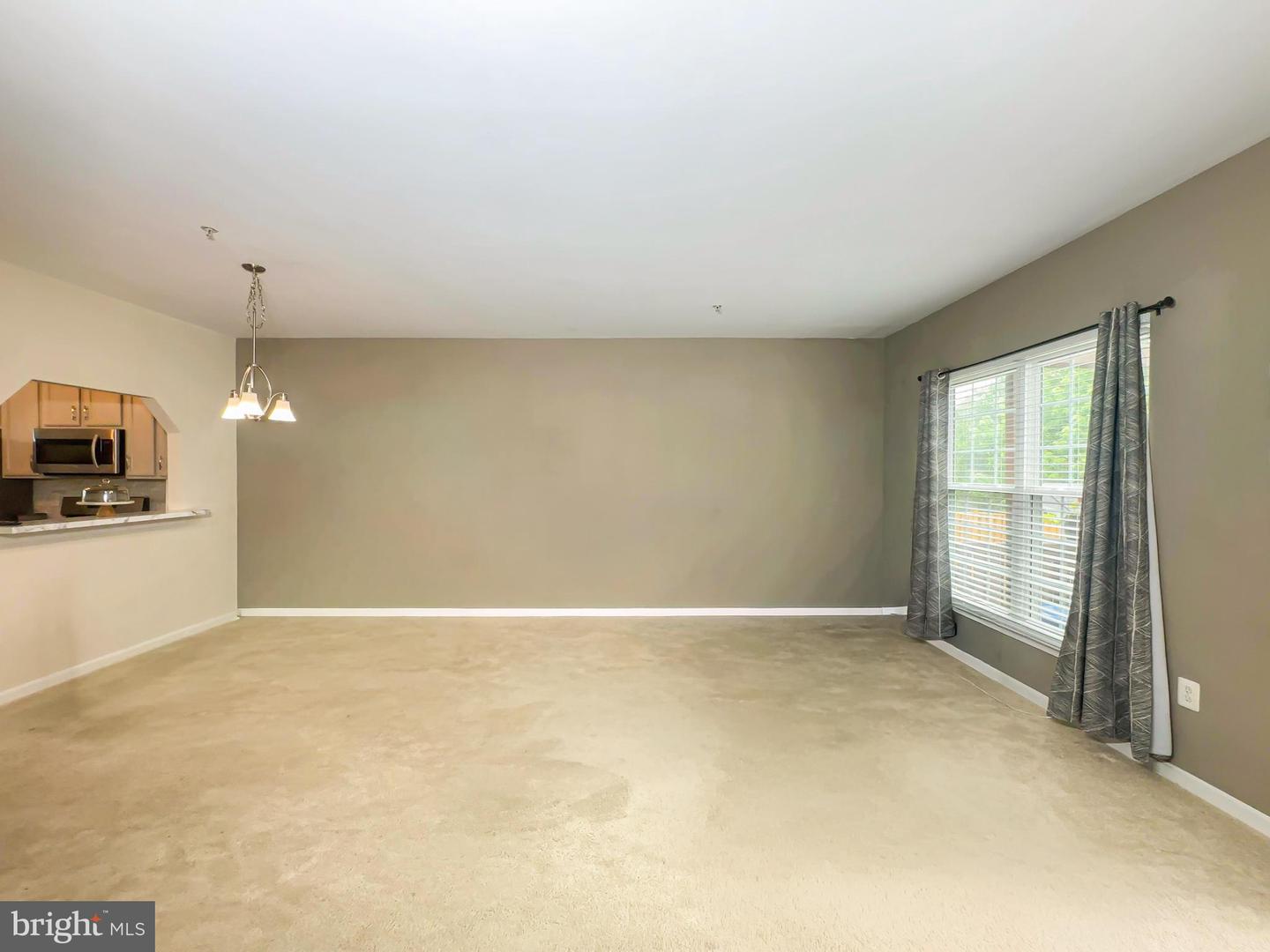 9707 Quiet Brook Ln Property Photo 12
