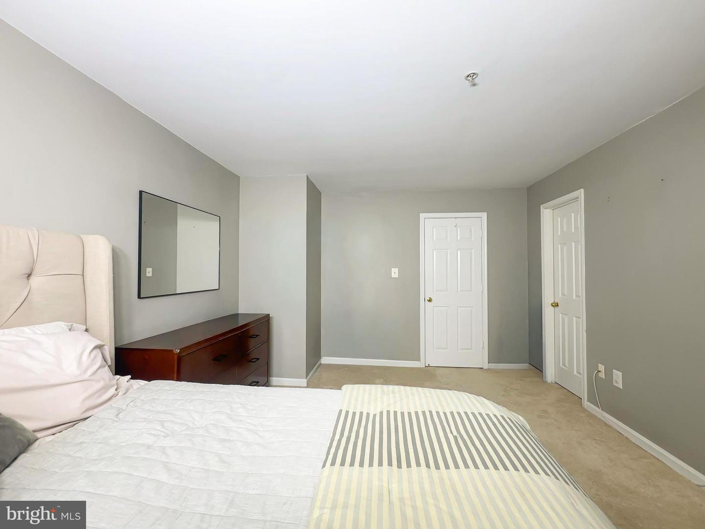 9707 Quiet Brook Ln Property Photo 16