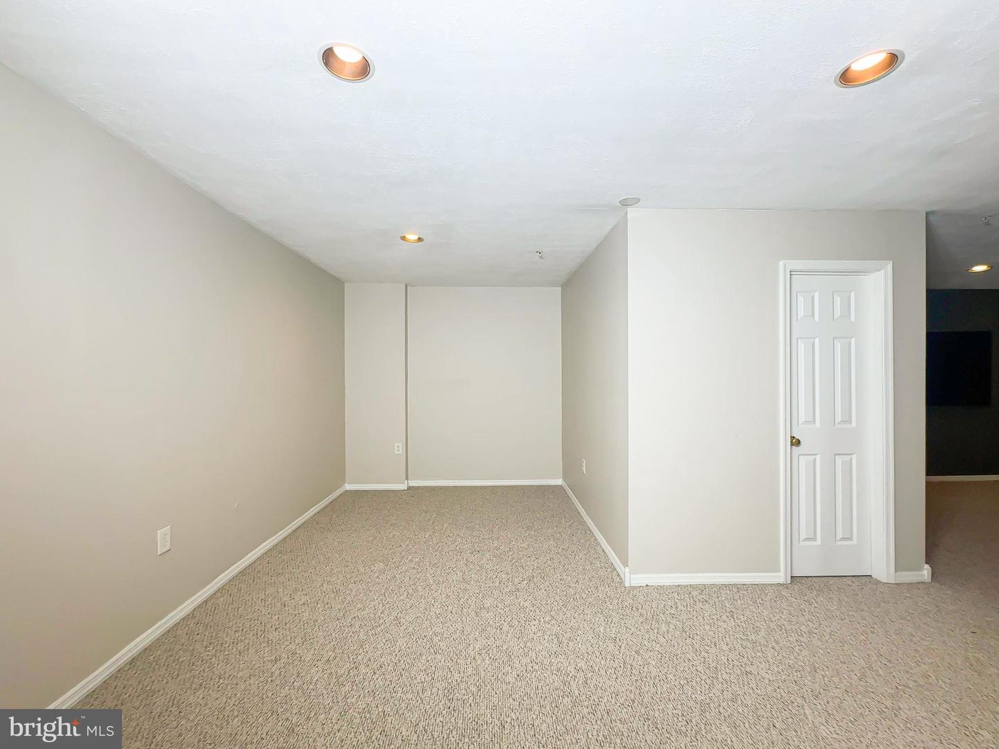 9707 Quiet Brook Ln Property Photo 18