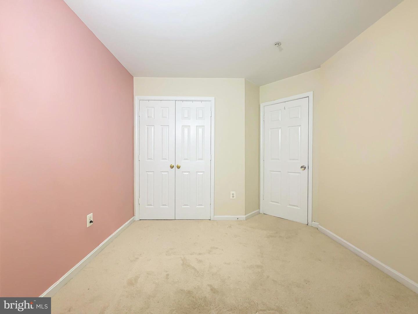 9707 Quiet Brook Ln Property Photo 23