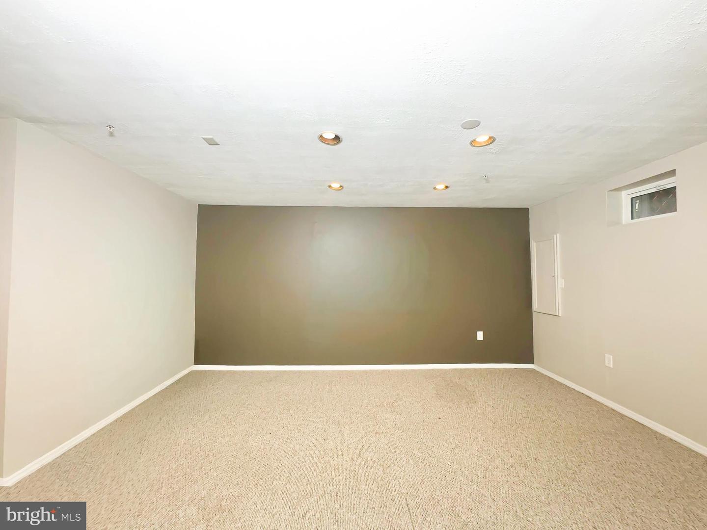 9707 Quiet Brook Ln Property Photo 29