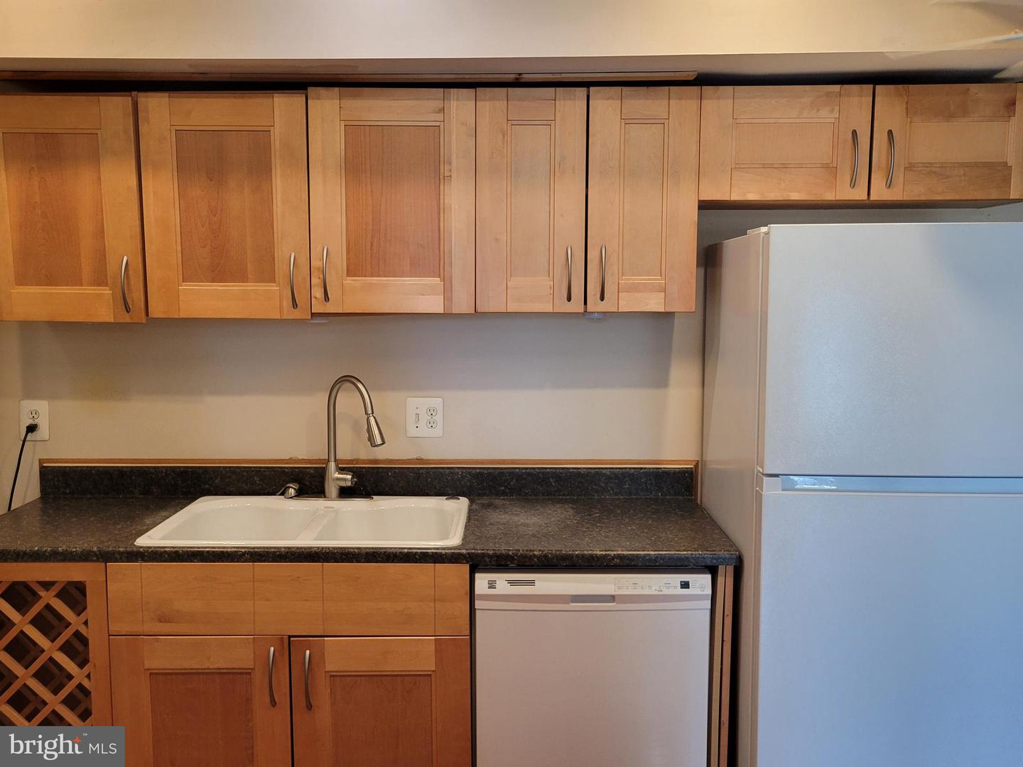 10239 Prince Pl #26-104 Property Photo 9
