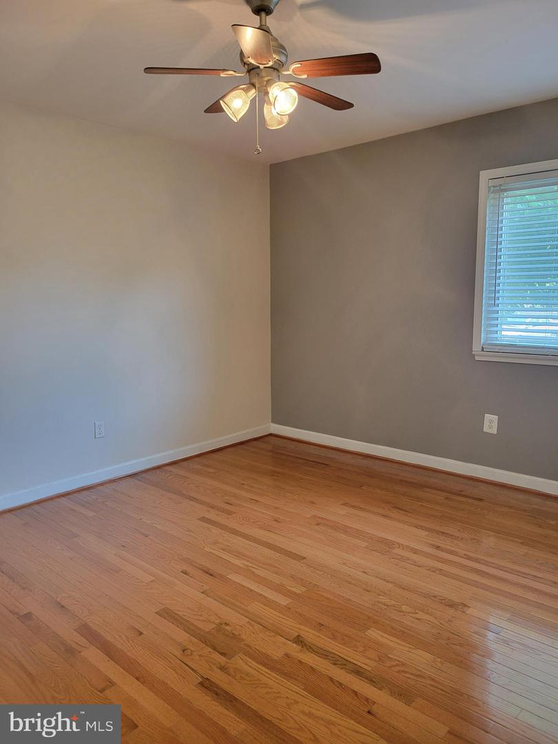 10239 Prince Pl #26-104 Property Photo 11