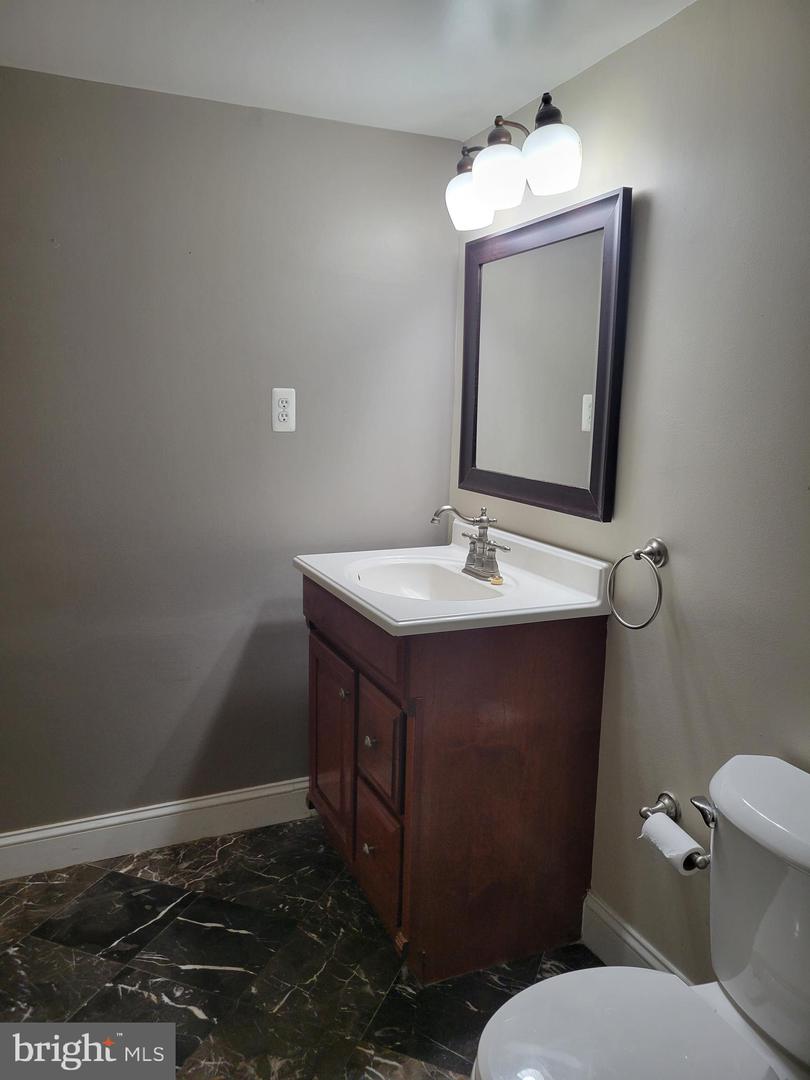 10239 Prince Pl #26-104 Property Photo 15
