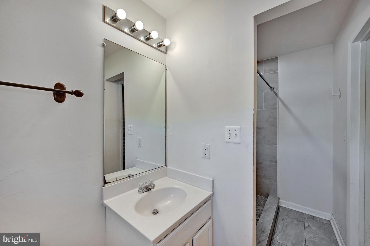 3738 Apothecary St Property Photo 18
