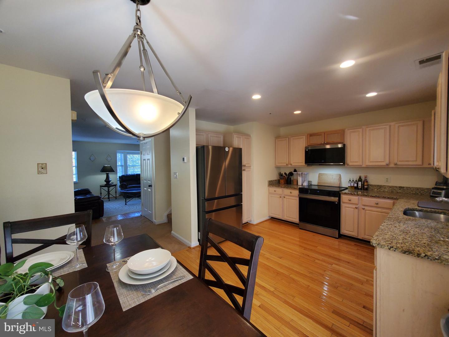 1313 Sutler Ter Property Photo 6