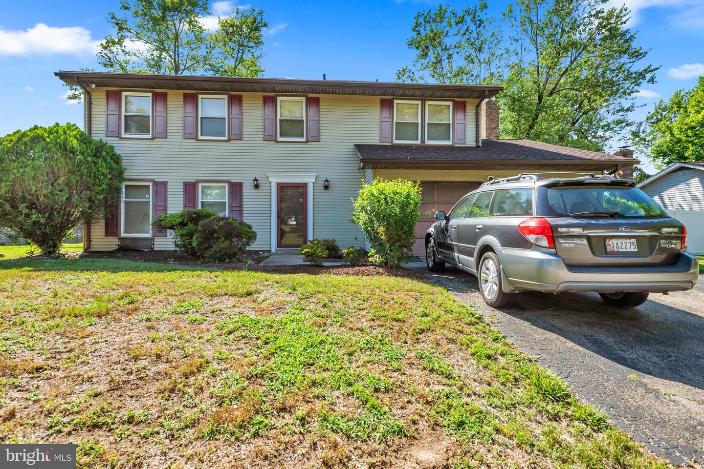 10815 Garnet Dr Property Photo 1