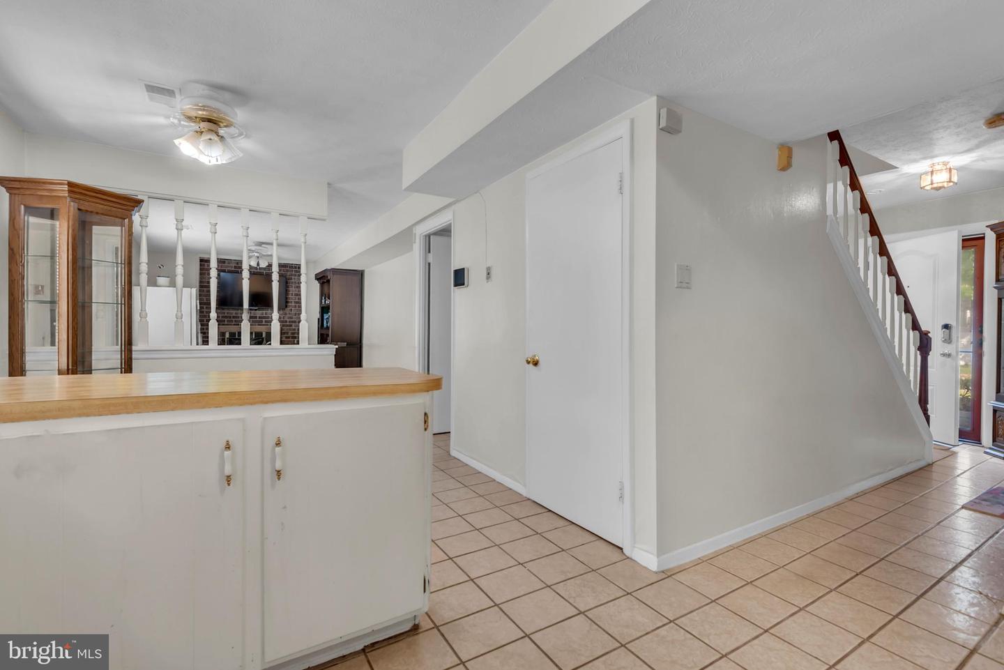 10815 Garnet Dr Property Photo 9