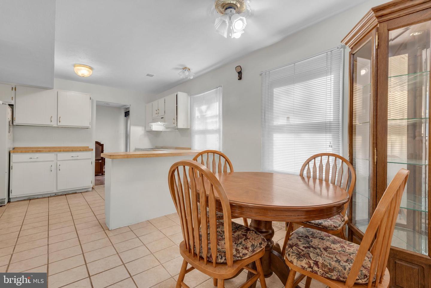 10815 Garnet Dr Property Photo 12