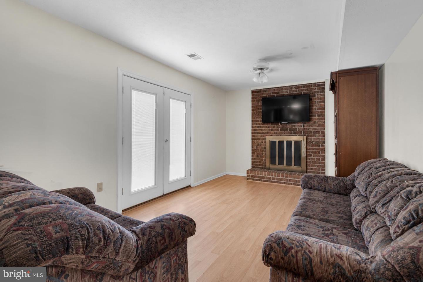 10815 Garnet Dr Property Photo 13