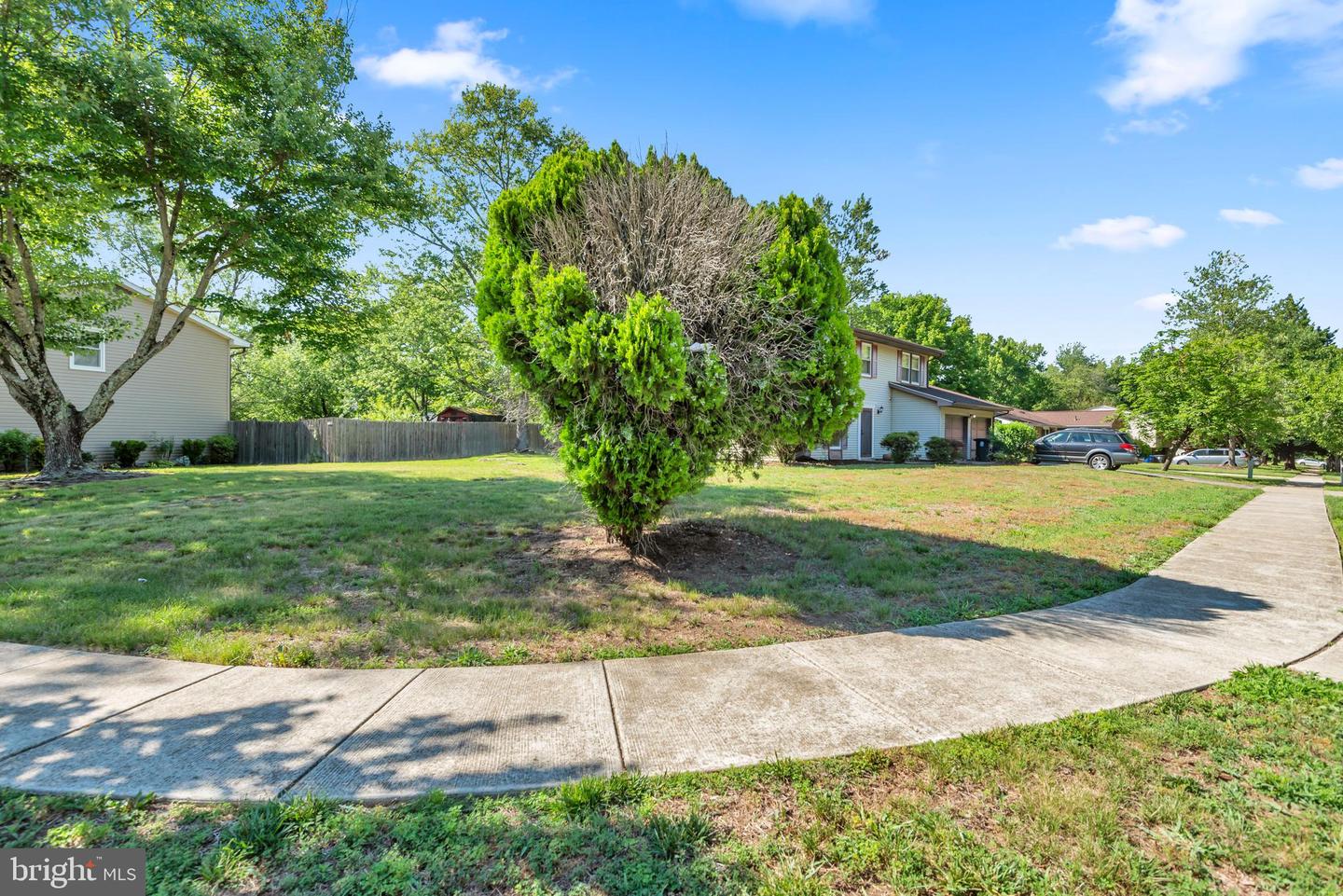 10815 Garnet Dr Property Photo 22