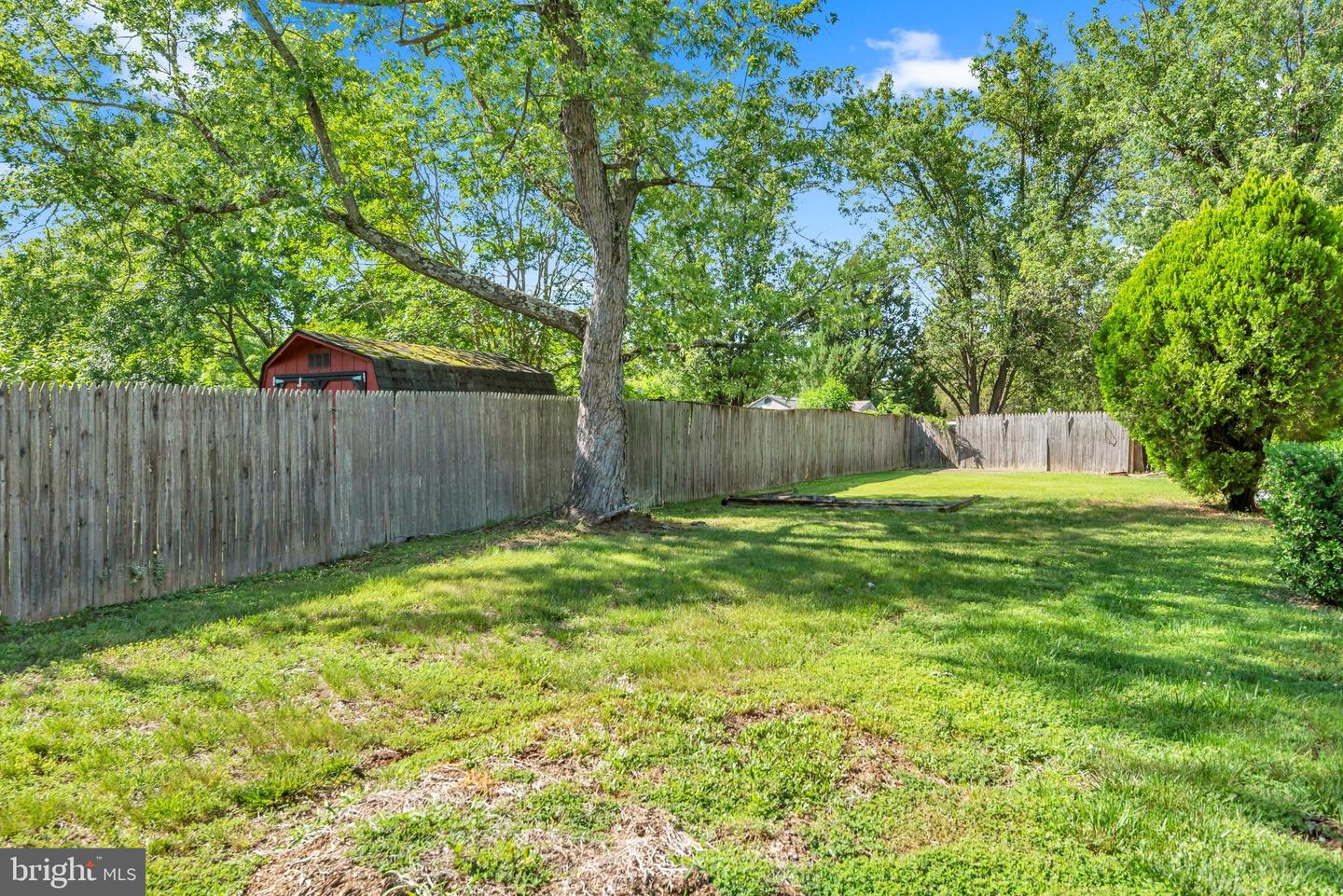 10815 Garnet Dr Property Photo 24