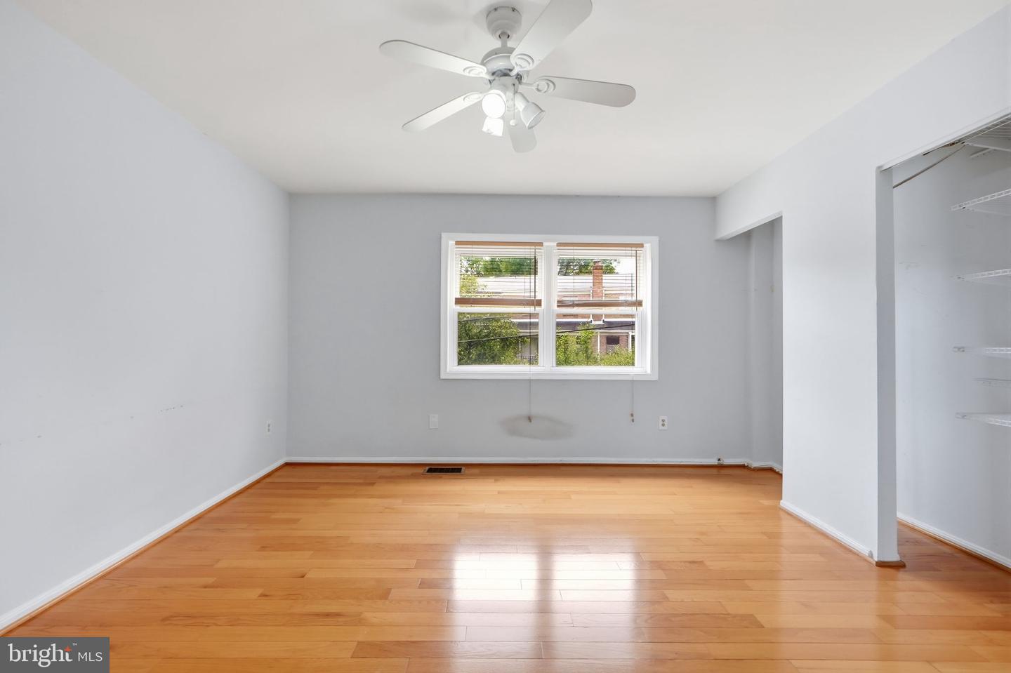 8026 Lakecrest Dr Property Photo 20