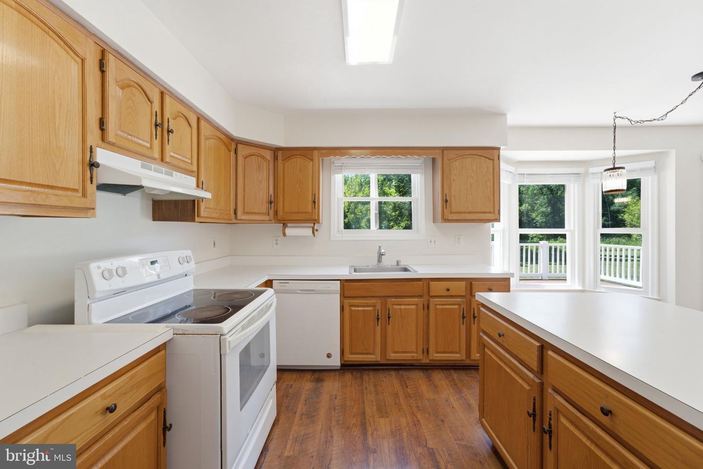 14108 Greenview Dr Property Photo 23