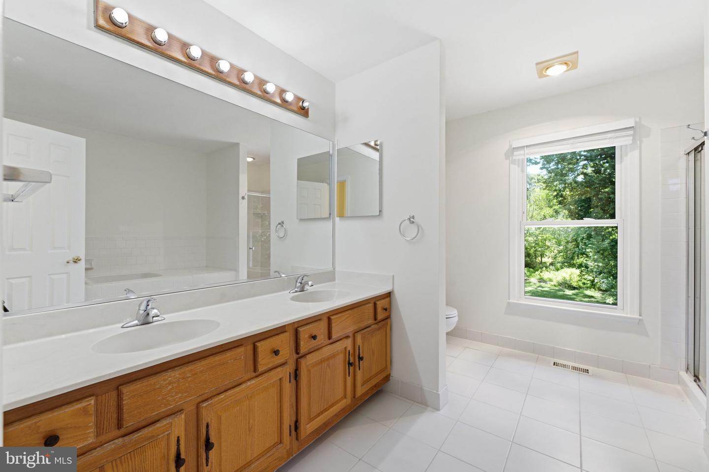 14108 Greenview Dr Property Photo 41