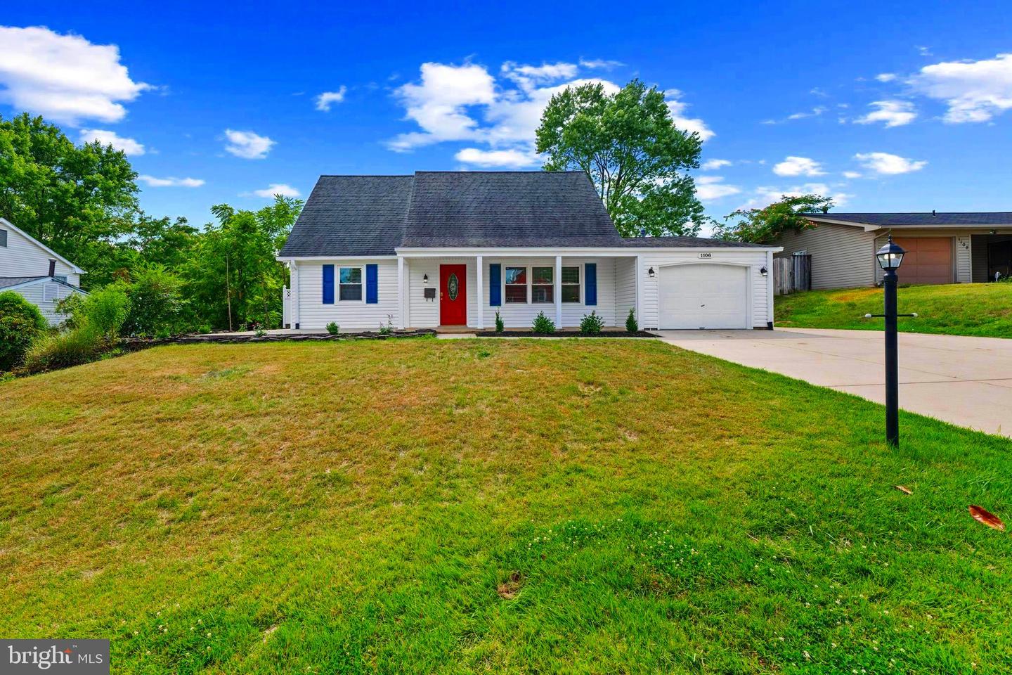 1106 Pennypacker Ln Property Photo 6