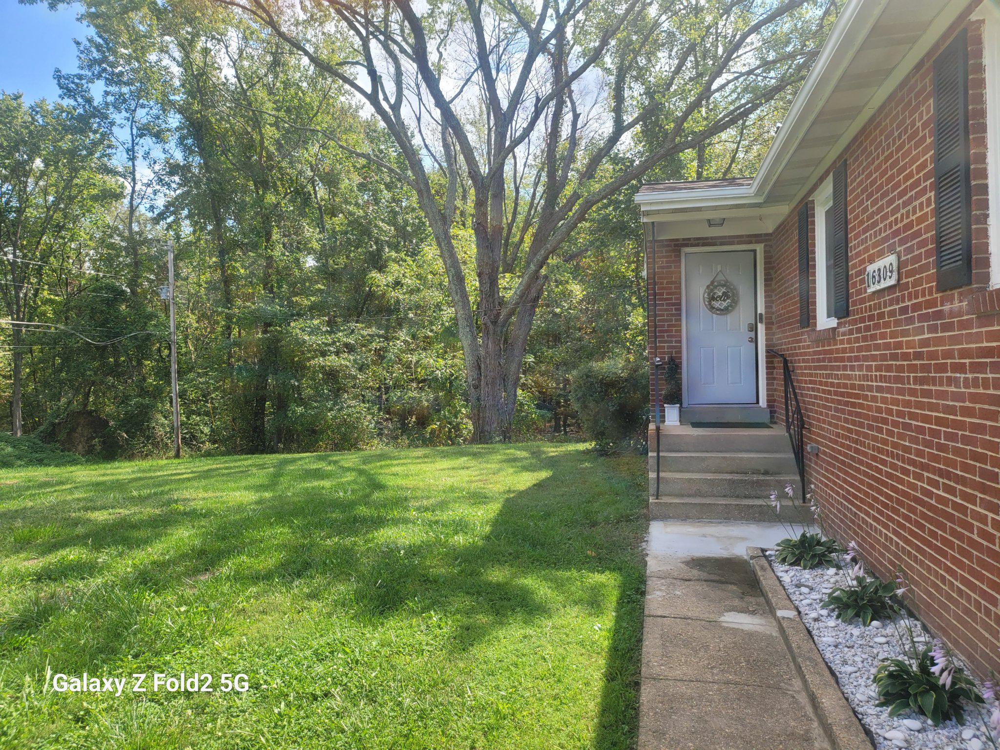 16309 HOLLY HILL DR Property Photo 1