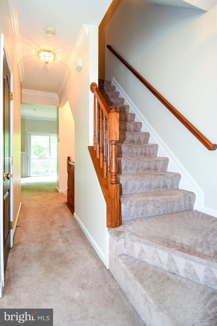15511 Kennett Square Way Property Photo 9