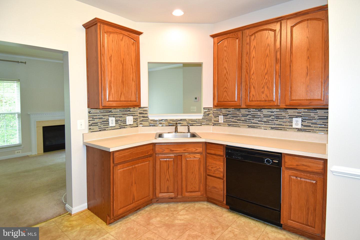 15511 Kennett Square Way Property Photo 12