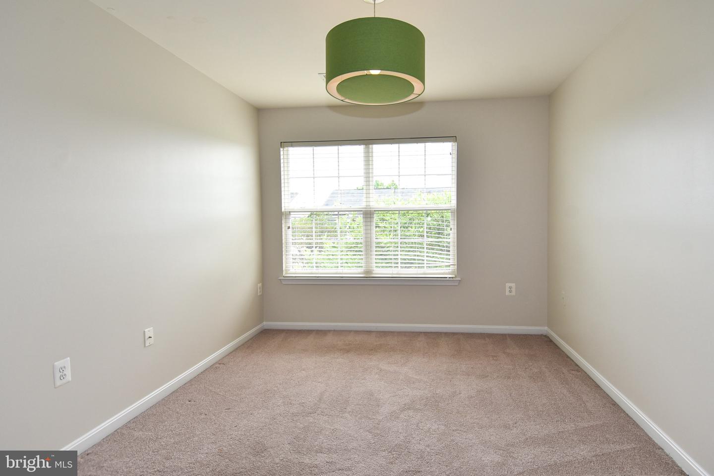 15511 Kennett Square Way Property Photo 31