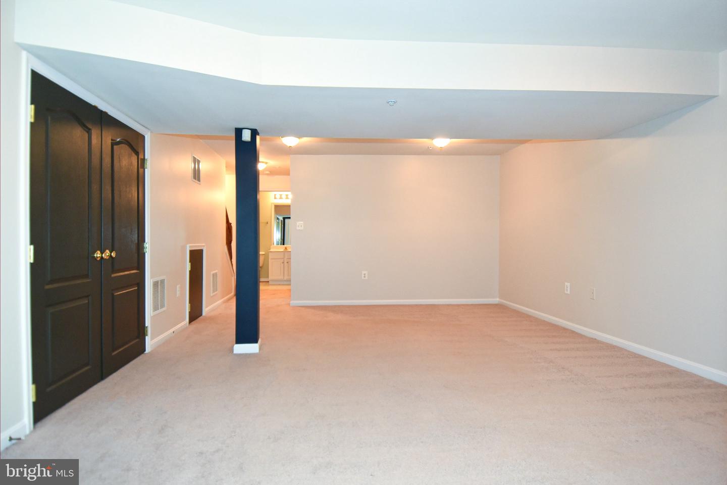 15511 Kennett Square Way Property Photo 46