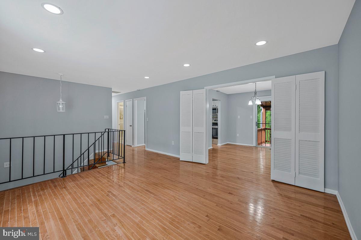 12417 Parkton St Property Photo 5