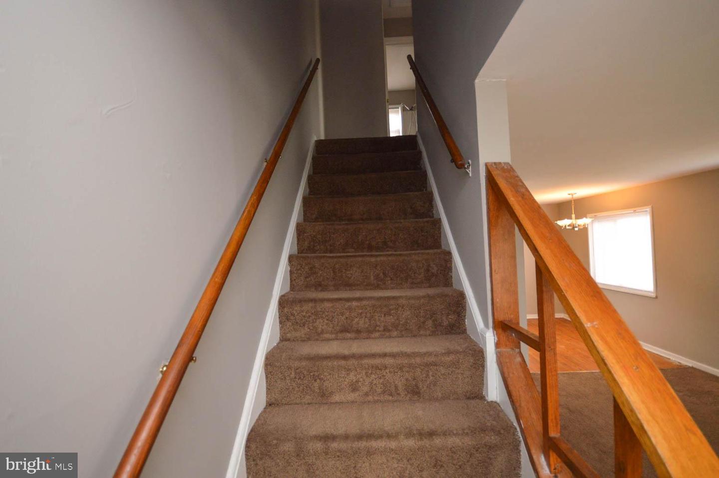 5000 Surrey Ln Property Photo 10