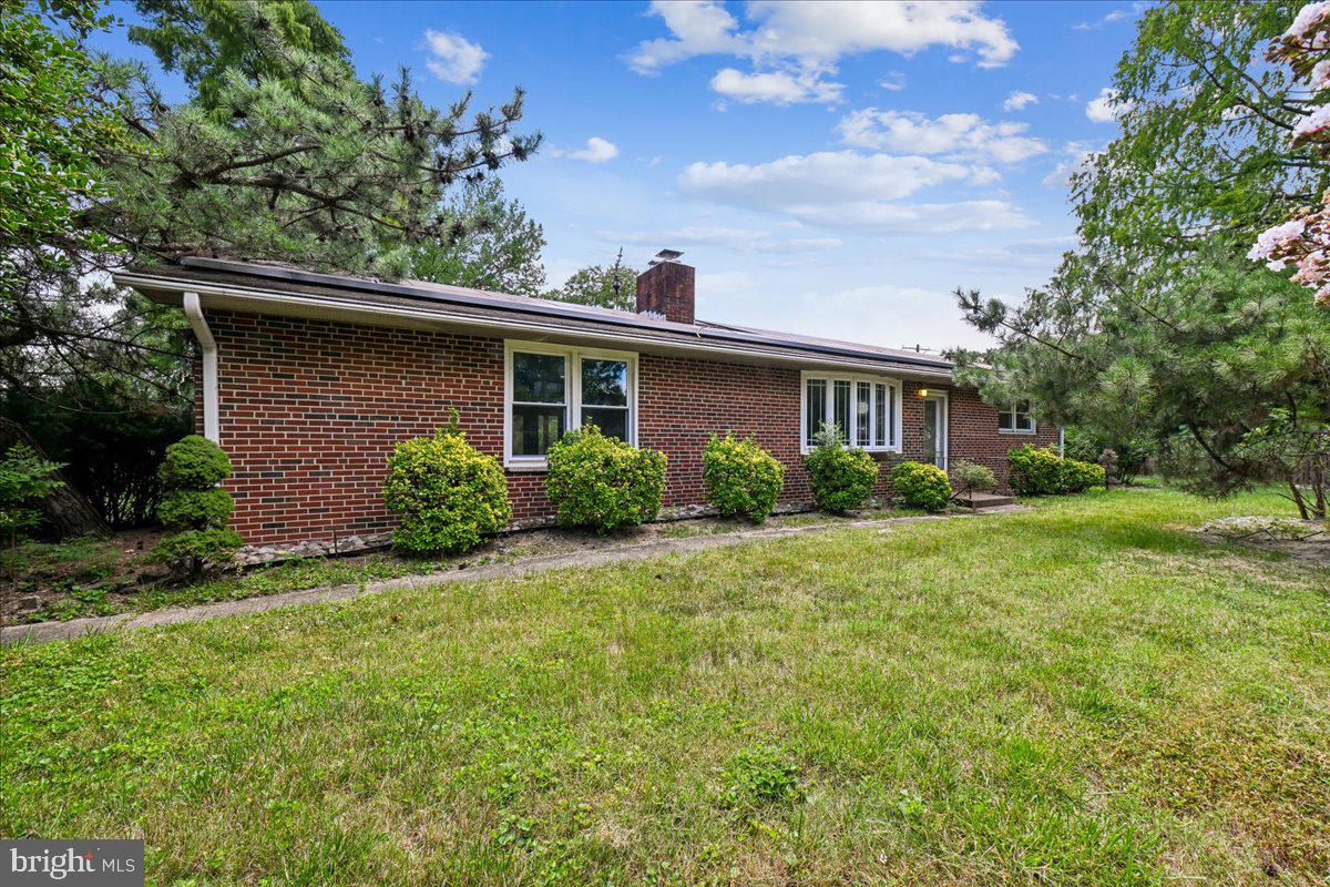 8830 Bluffwood Ln Property Photo 1