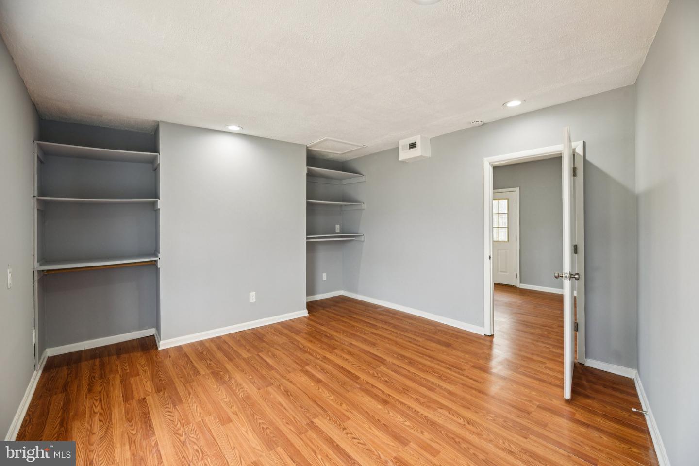 17209 Clairfield Ln Property Photo 22